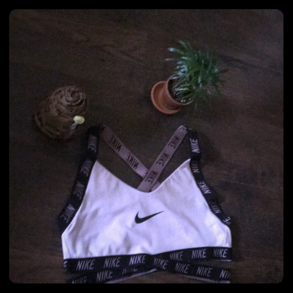 ✨Rare Nike bra!